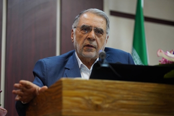مشاور وزیر بهداشت: خیرین شرکای راهبردی نظام سلامت هستند؛ لزوم تسهیل‌گری و رفع موانع اداری برای نیکوکاران